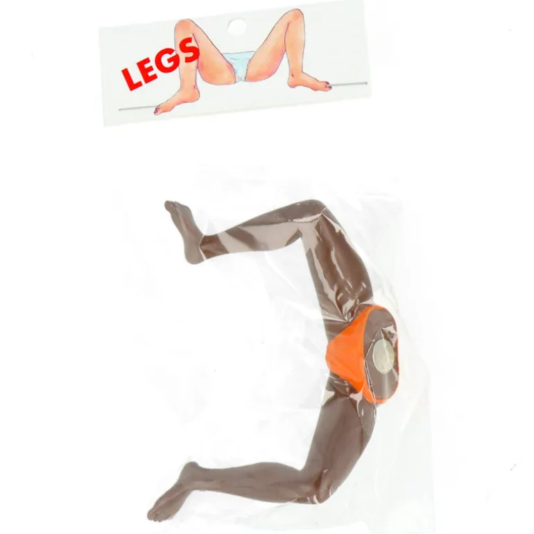 Posing Girl Magnet - Yulia Nefedova